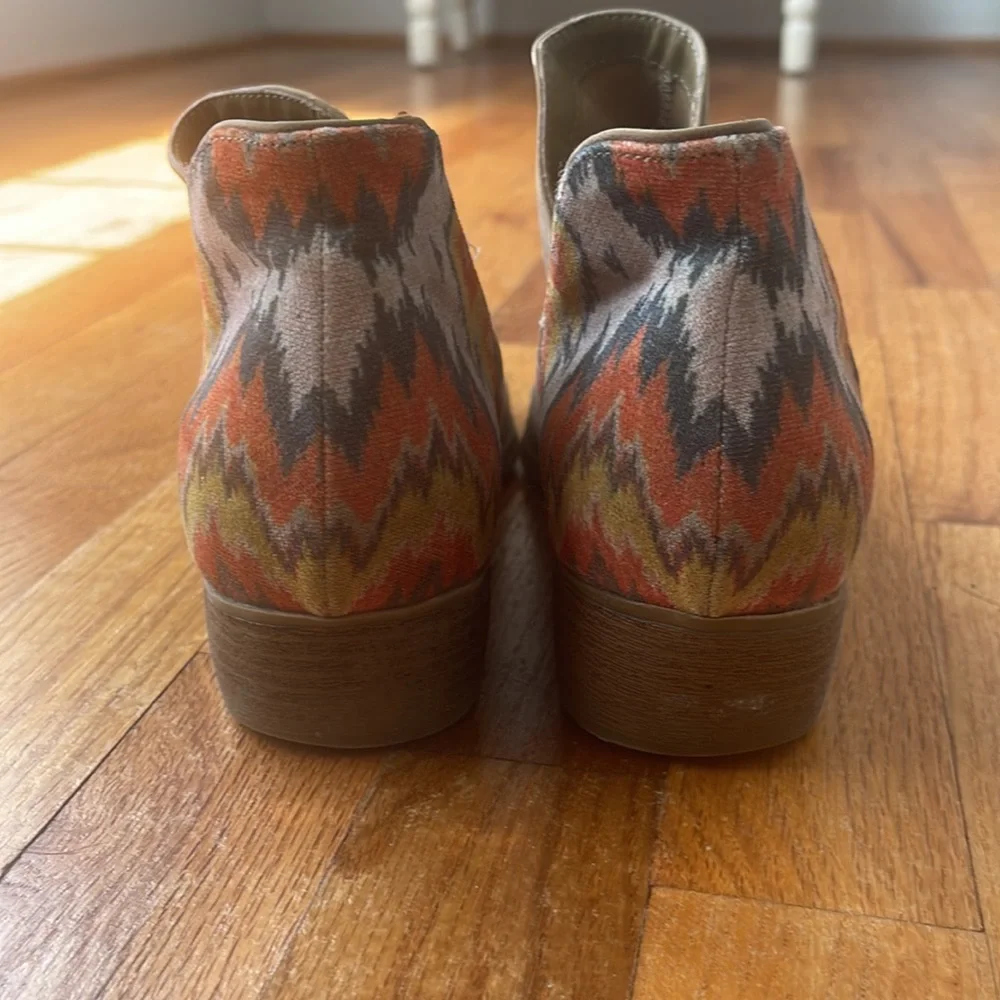 Ankle Indigo Rd Booties - Picture 2 of 5